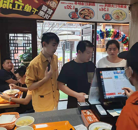 熱烈祝賀湖北漢川如意餛飩天嶼湖店盛大開業！